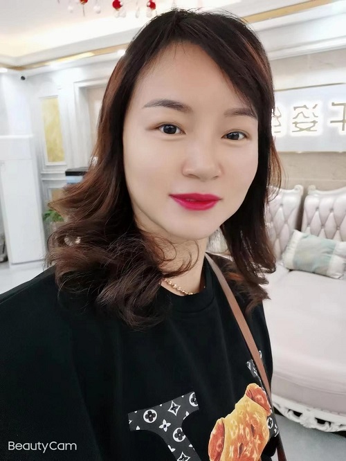 华邦瀛财务部出纳杨冰 华邦瀛财务部出纳杨冰