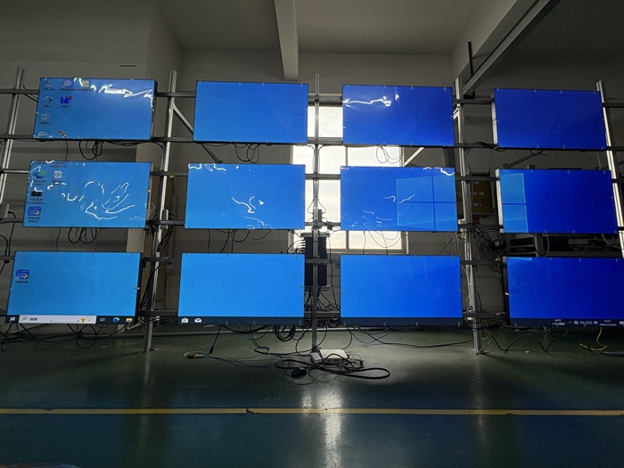 液晶拼接屏厂家生产 (1).jpg