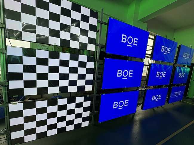 华邦瀛49寸液晶拼接屏京东方BOE面板+72小时老化测试 (2).jpg