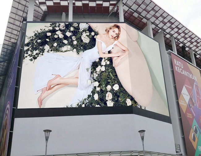 户外全彩LED显示屏案例图