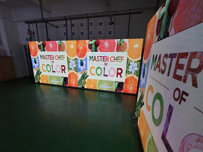 P2.976 LED租赁屏工厂测试实拍-严苛质检流程揭秘 | 华邦瀛